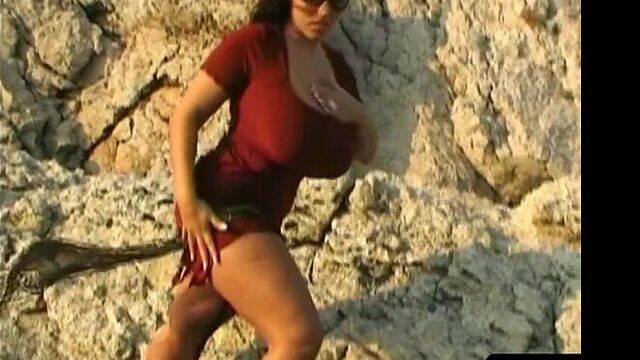 Aneta Buena