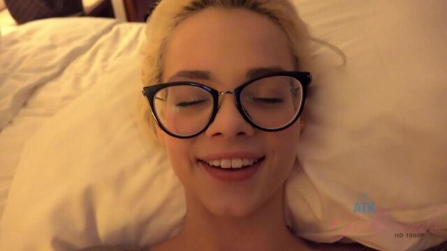 Elsa Jean / прон fuck черный oral бесплатно слив маленькая compilation sexwife домашка whore узкая ebony шлюха голая asshole