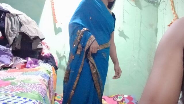 Вернулась после долгого дня с Pooja снова, если у меня будет шанс на ночь, тогда мадам хорошо проведет время